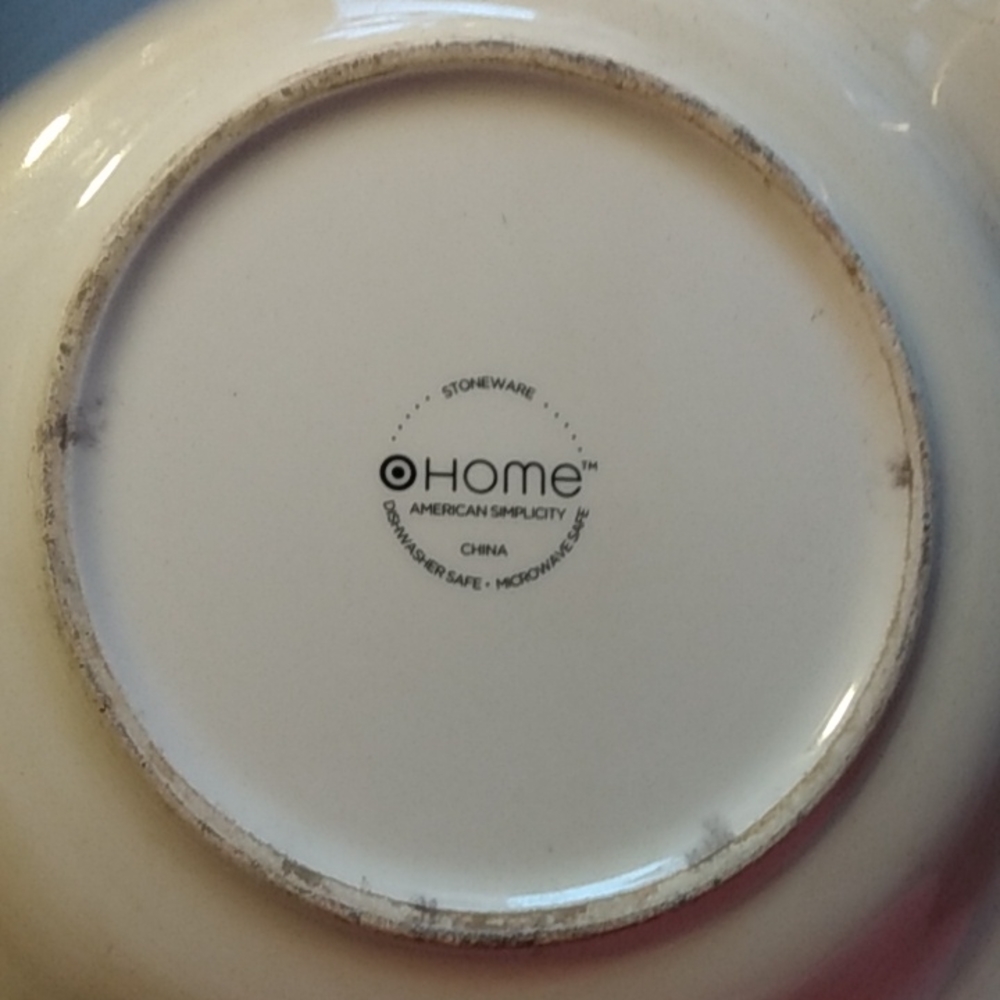 Vintage American Simplicity Floral Vibe Dinner Plate by Home - Picture 3 of 3